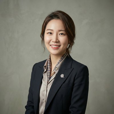 黑丝制片人林雨桐